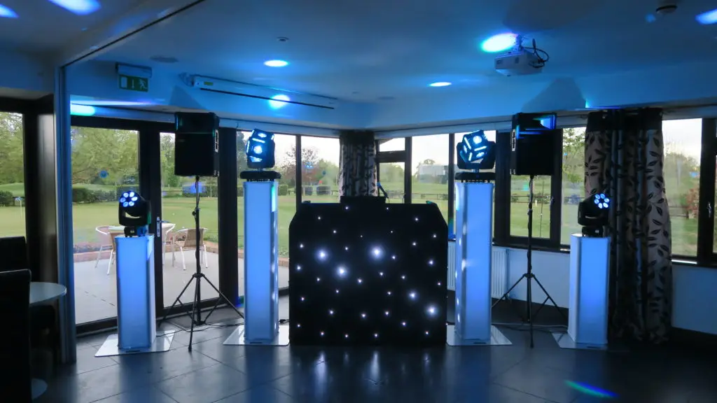 Mardyke Valley Golf Club, Essex Premier Set Up, Black Starlit Booth, Light Blue Uplights