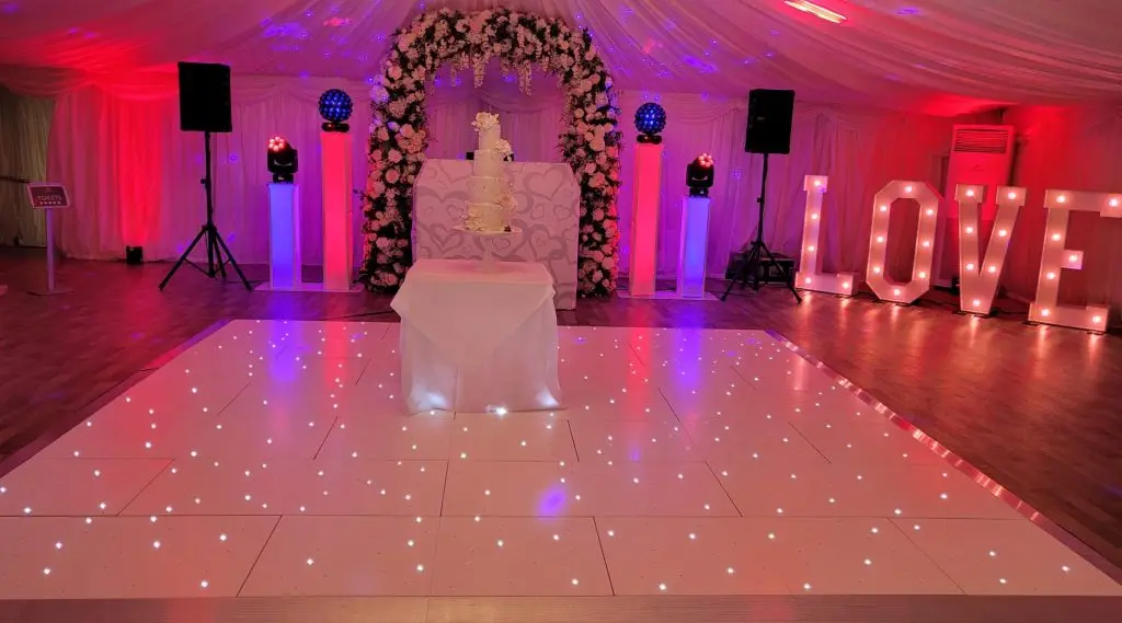 Mulberry House Ongar Essex, White Premier Set Up, White Booth, White LED Dance Floor, LOVE Letters, Red And Lilac Uplighting