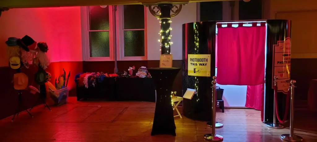 Round Chapel Clapton London Photo Booth