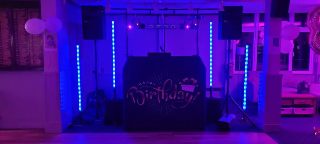 Theydon Bois Golf Club Essex Premier Set Up, Black Booth, Pink & Blue Uplighting